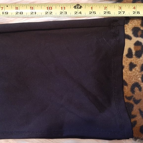 2 pairs of athletic pants - Bundle 3 listings for $15 - Picture 5 of 5